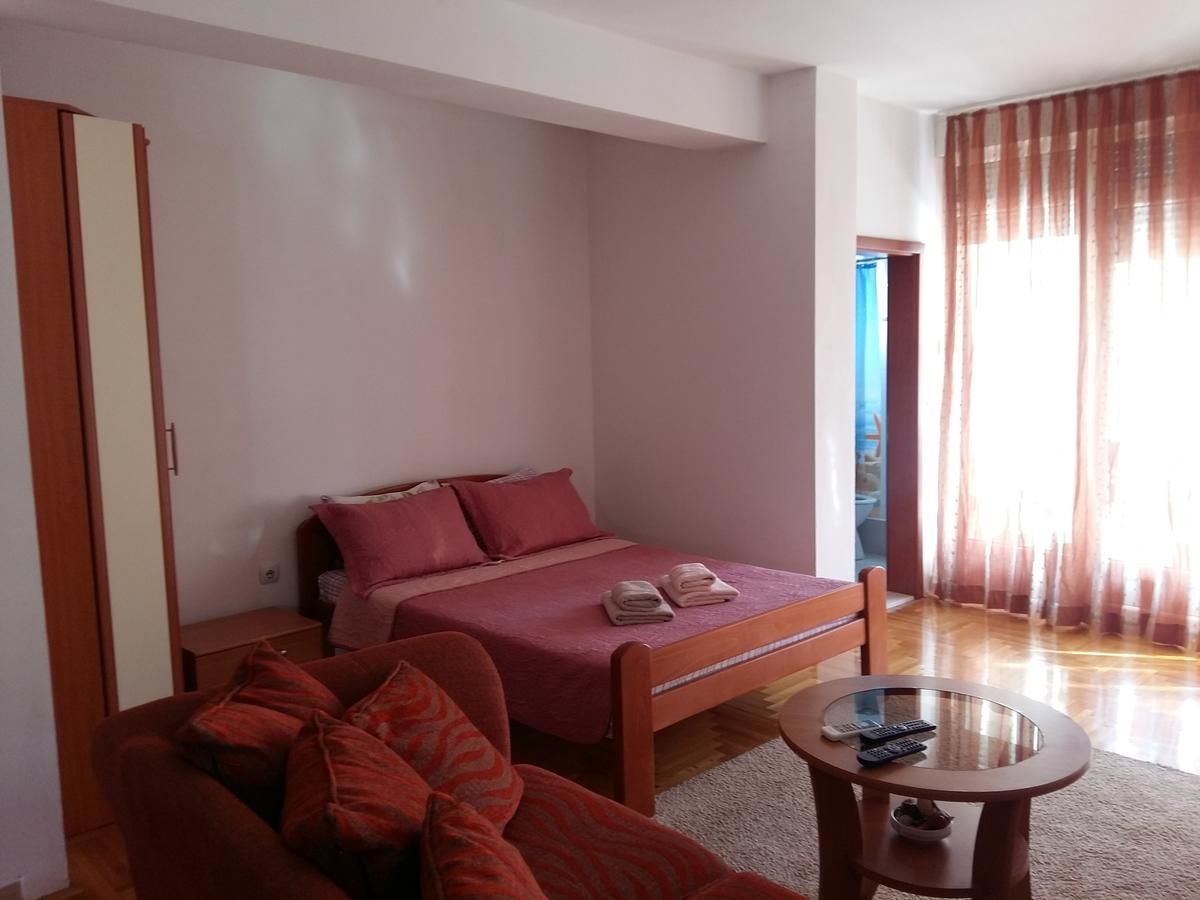 Апартаменты Lazar Apartments Петровац