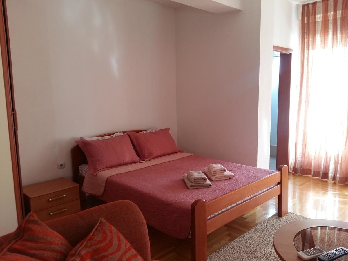 Апартаменты Lazar Apartments Петровац