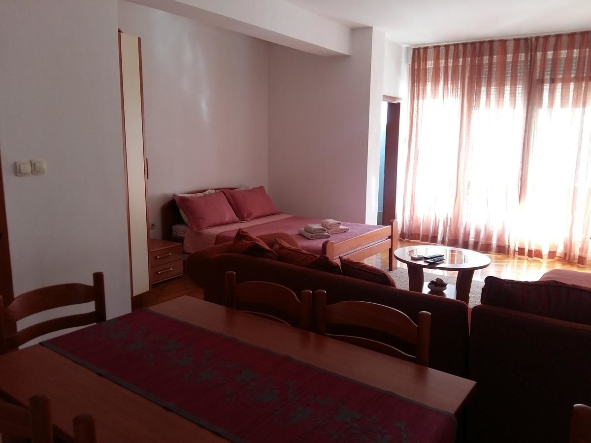 Апартаменты Lazar Apartments Петровац